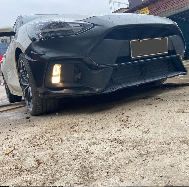 Передний бампер Runde RS Fusion для Ford Focus 2019-2021