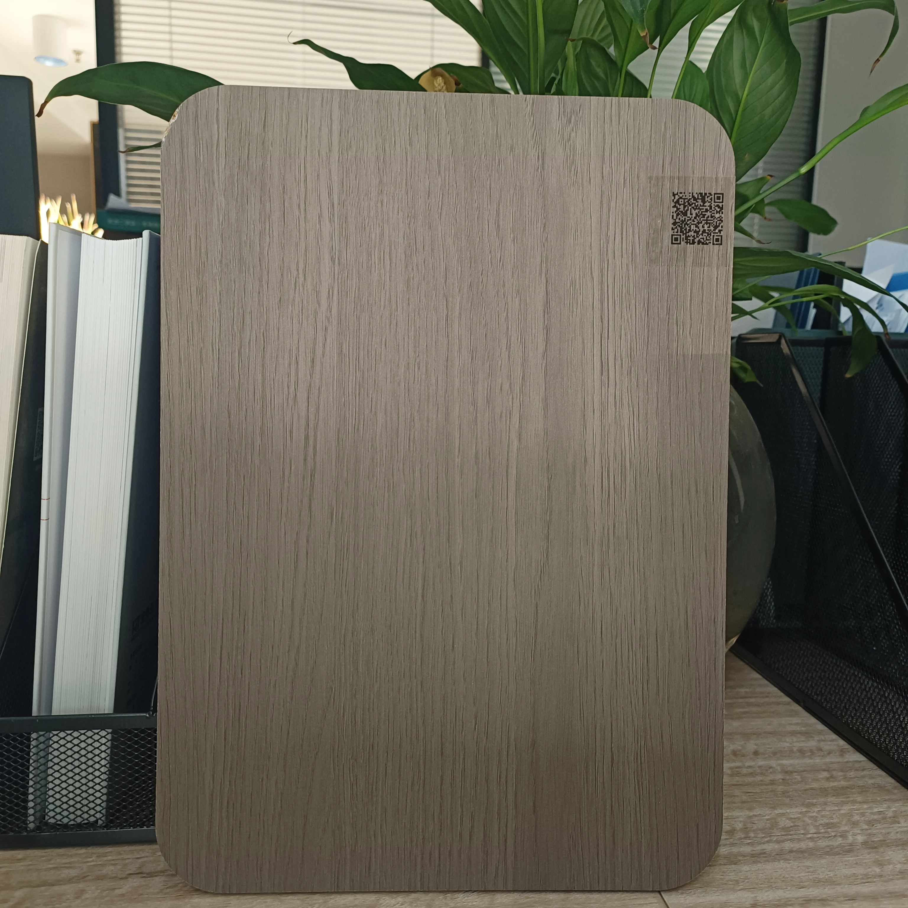 Top Quality Melamine Faced Particle Board MDP Flakeboard Chipboard Wood Panel MDF Board From China With Low Price