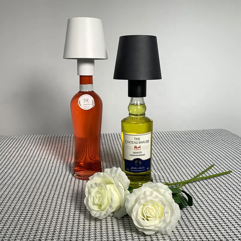 Wholesale Fashion Built-in Battery CE Type-C Rechargeable Touch Dimmable Light Decoration LED Restaurant Table Lamp