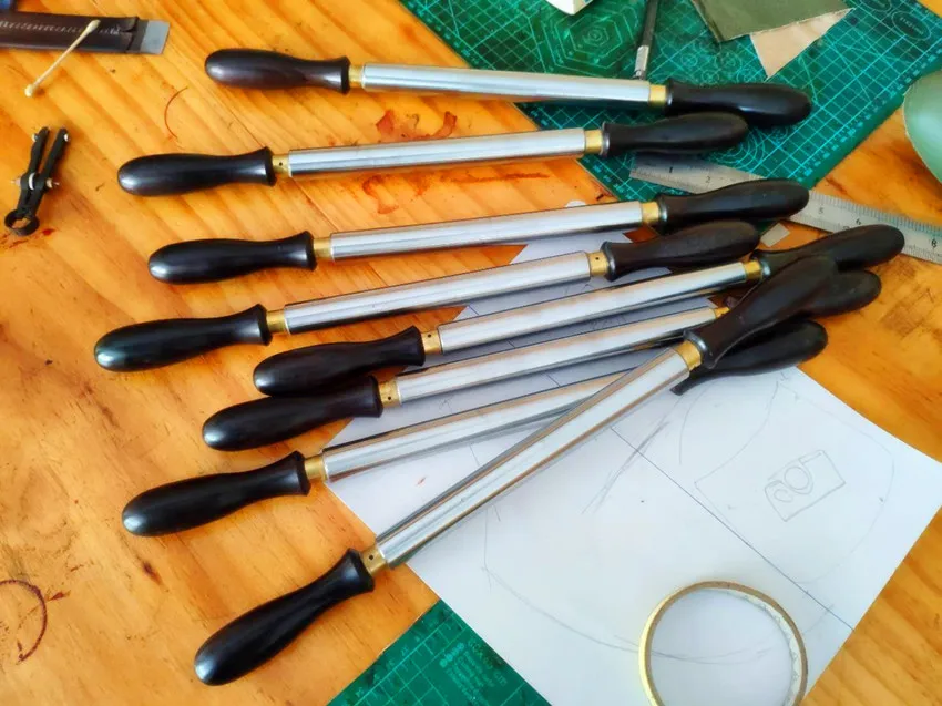 Leather Craft Shoemaker Cobbler Shoe Sole Press Flat Flatten Roll Out Rolling Rod Tool with Wood Handle