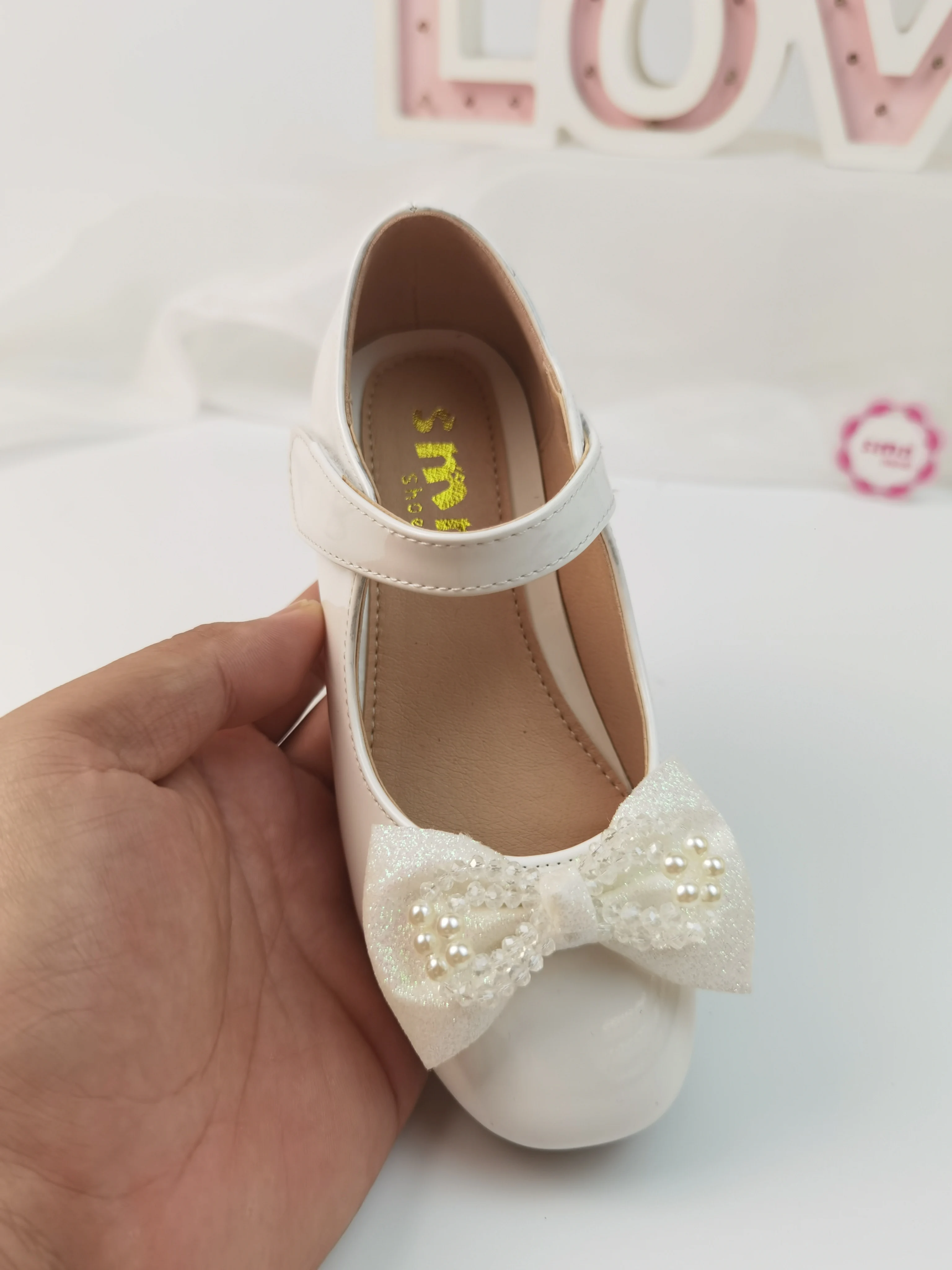 Straight from the factory beautiful Latin dancing little girl party shoes high heels designed to sell new