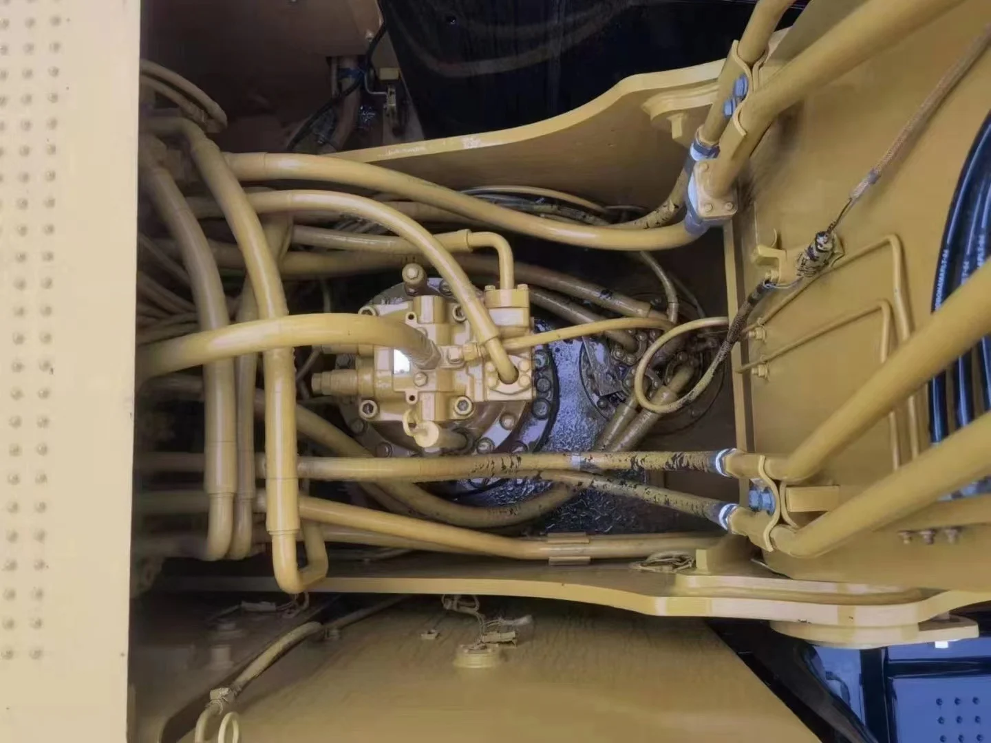 Б/у гусеничный экскаватор CAT 320D, Высококачественная японская б/у строительная машина, 20-тонный экскаватор cat320d