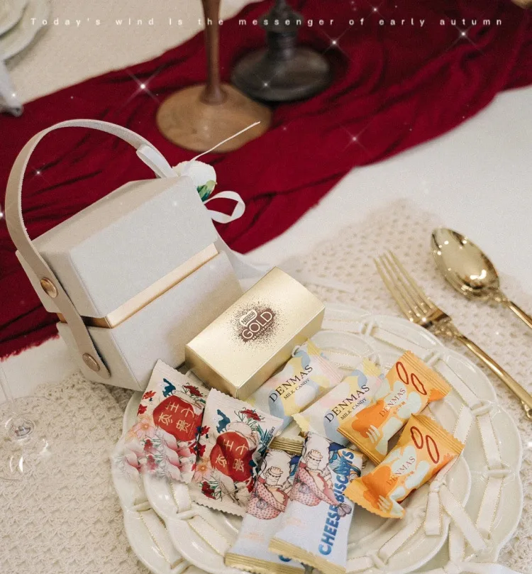 Wholesale Customization Portable Wedding Candies Gift Boxes For Present Luxury