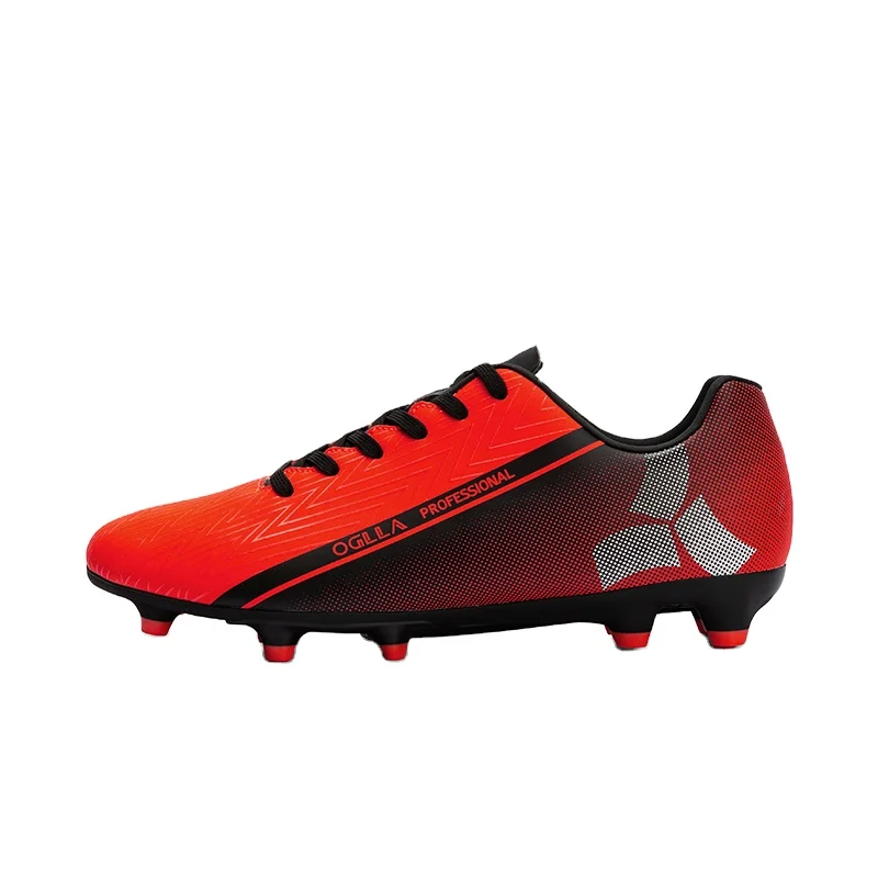 
2021New arrival soccer shoes indoor and outdoor Training football shoes 