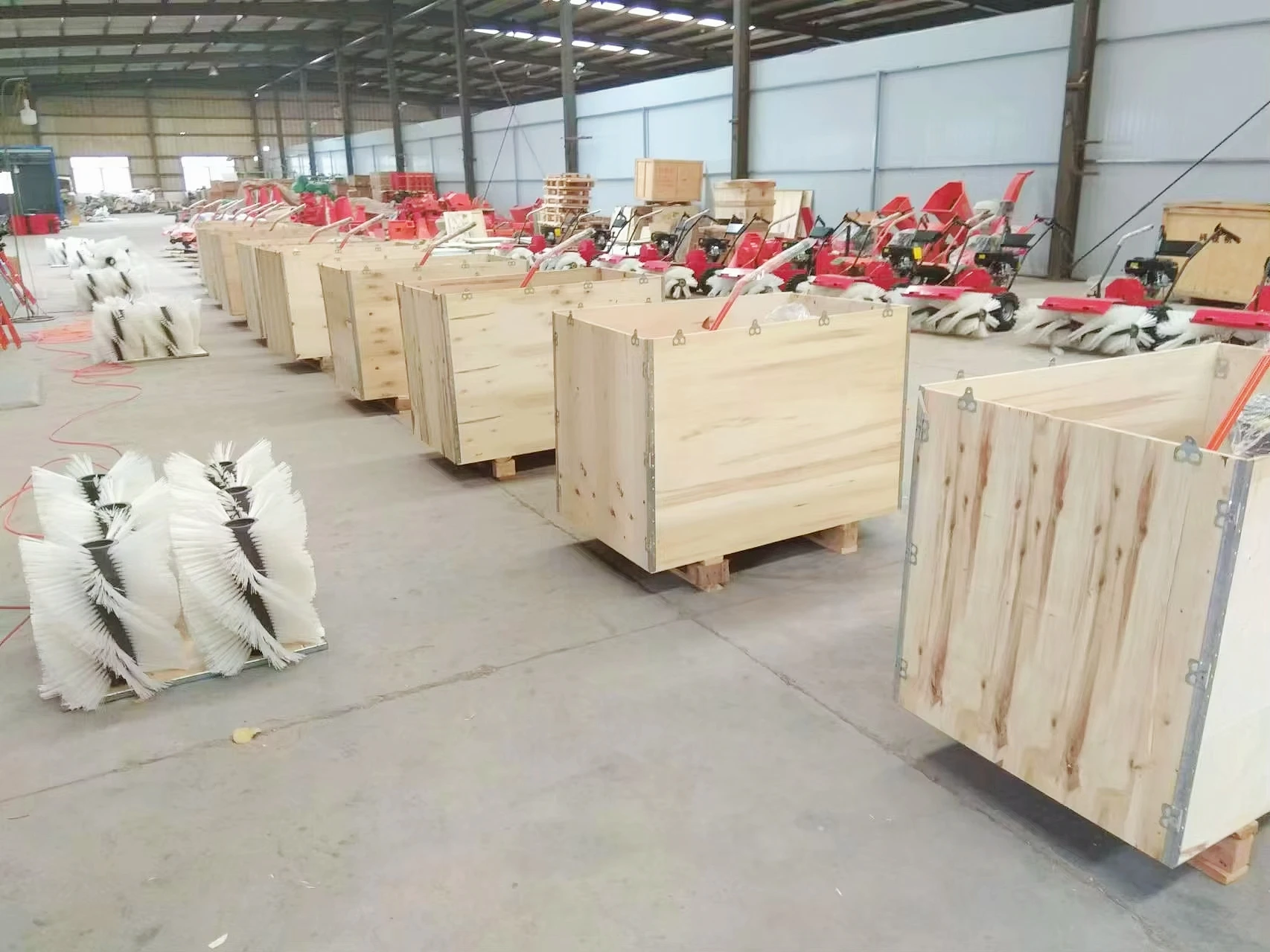 Wholesale High-Power Dual-Use Commercial Outdoor & Patio Brooms Machine Hand--push Snow Sweeper Low Failure Outdoor snow sweeper