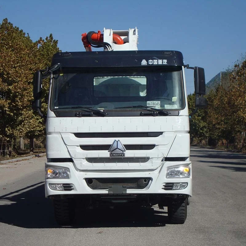 HTO SALE ! 48m Concrete Pump Truck WITH five arms and Closed hydraulic system