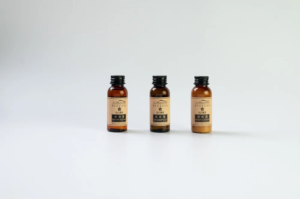 Custom private label hotel amenities toiletries set 40ML mini disposable shampoo and shower gel bath bottle supplies