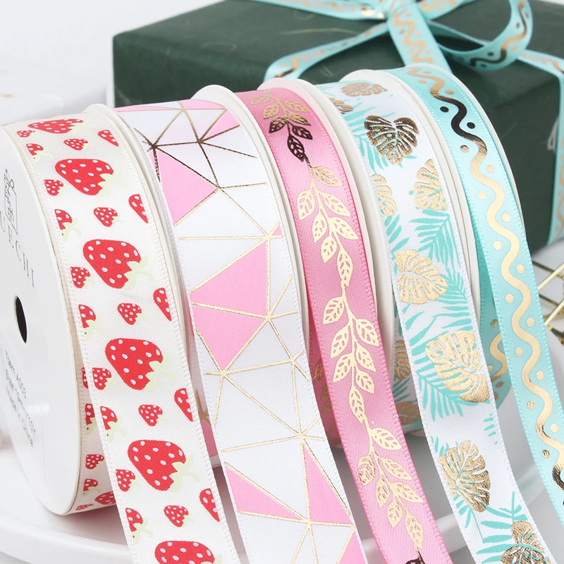 
Hot Sale Decorative Polyester Satin Ribbon With Plastic Roll Packing 