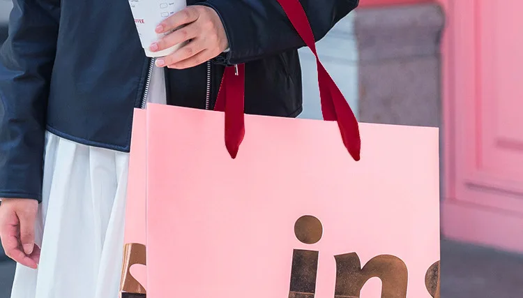 bag luxury shopping pink paper bag gift perfume packaging paper bag