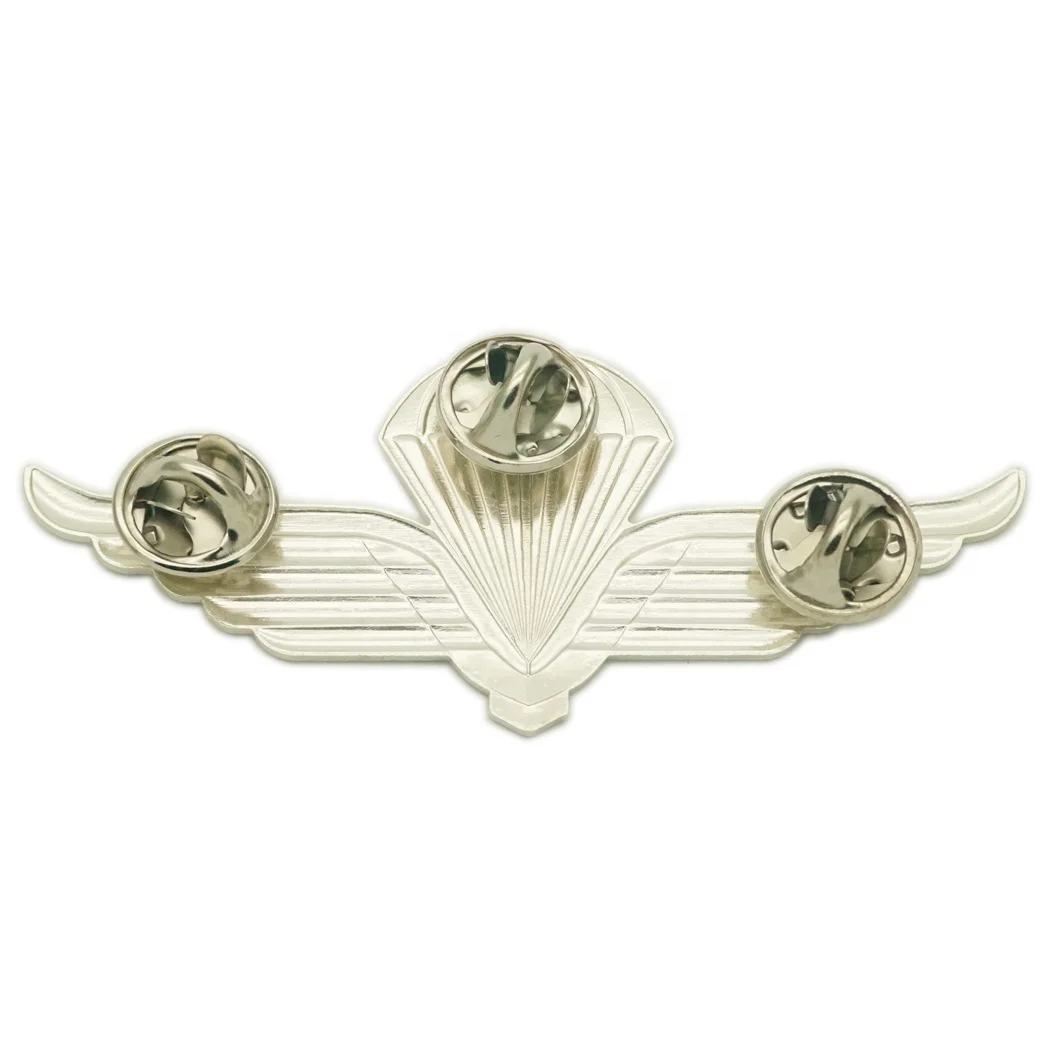 High Quality Wholesale Oem and Odm unique silver badge personalized vintage brass stamping 3D metal wings pin