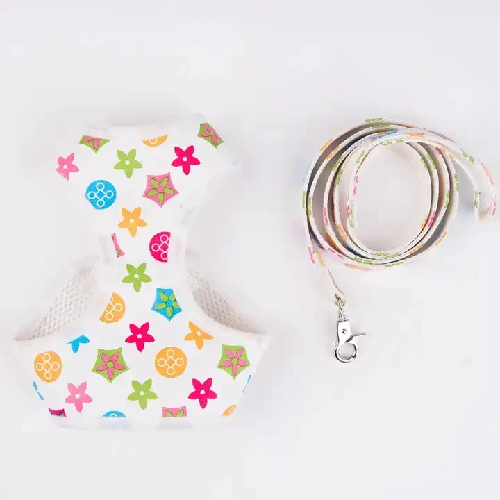 2024 Hot Sale Customized Logo Adjustable Hands Free Soft Breathable Designer Dog Harness Harnesses