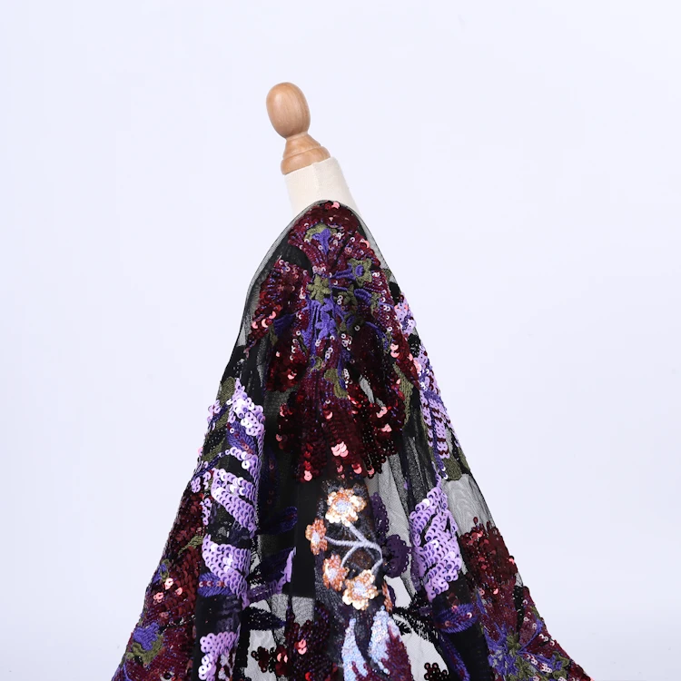 Тюлевая ткань с вышивкой и разноцветными цветочными блестками для вечернего платья