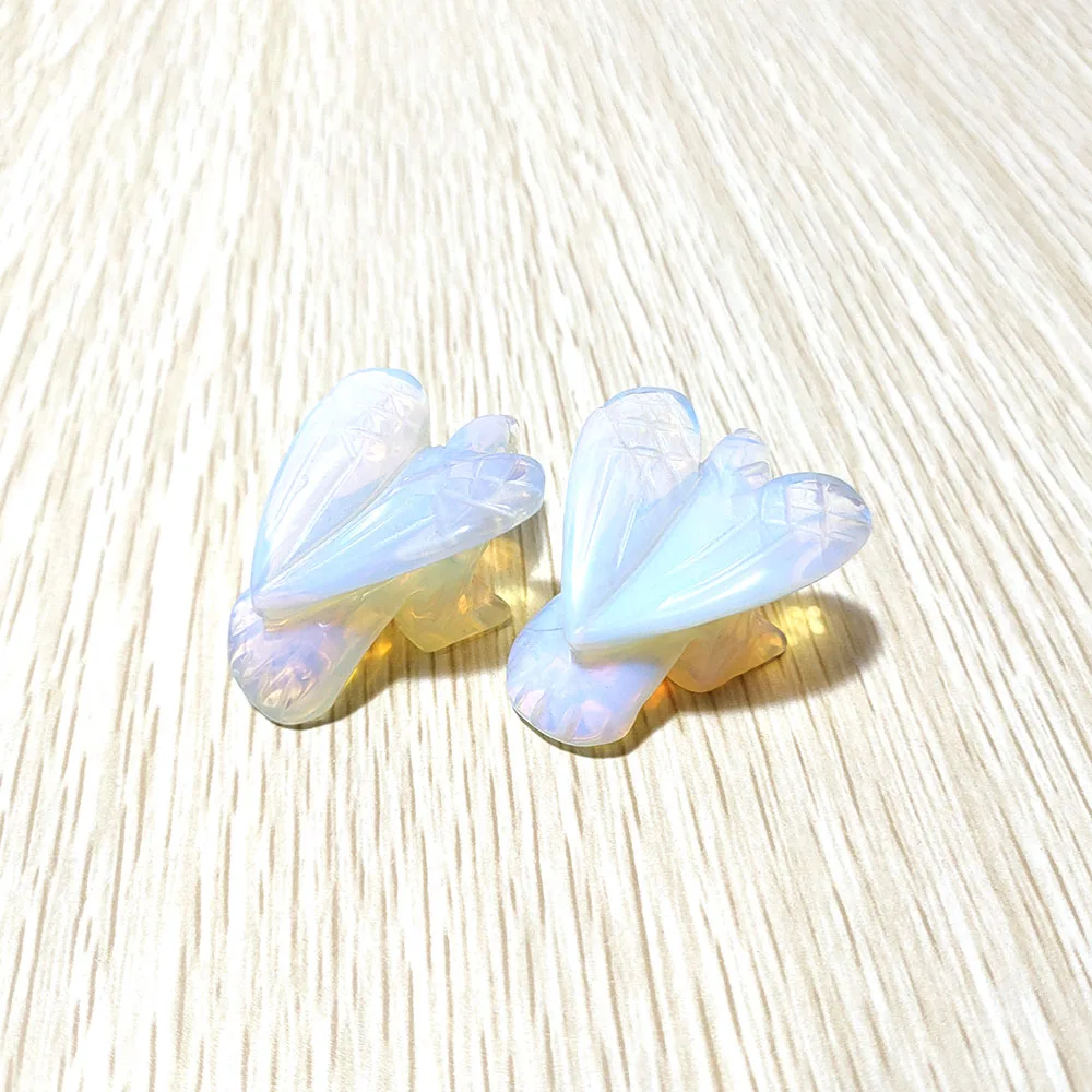 Eagle Stone Carving Quartz Wholesale Healing High Quality Opalite Carving Eagle Statue For Home Decoration