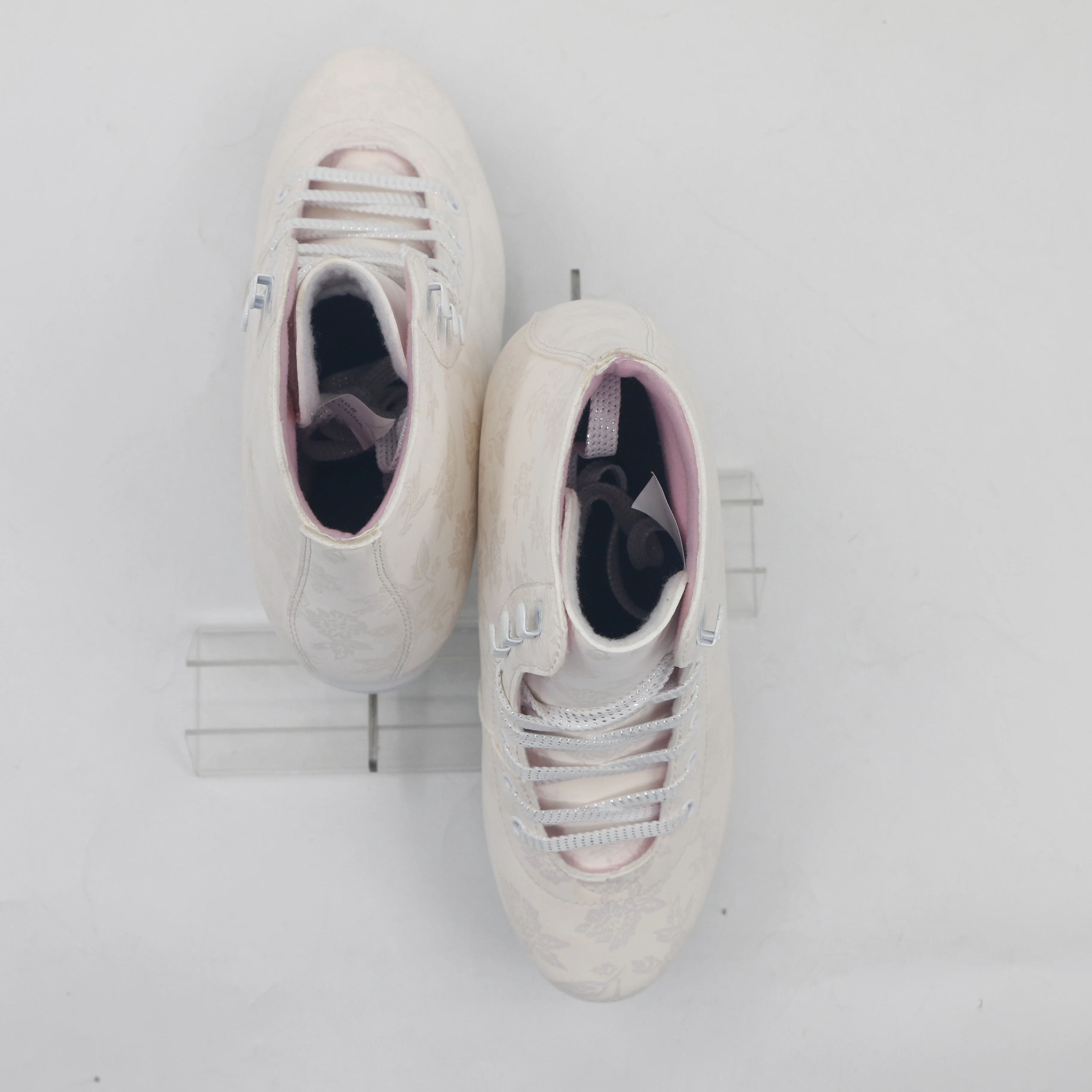 OEM Factory Price Professional Speed Ice Skating Shoes with Hard Shell PVC Sole Roller Skate