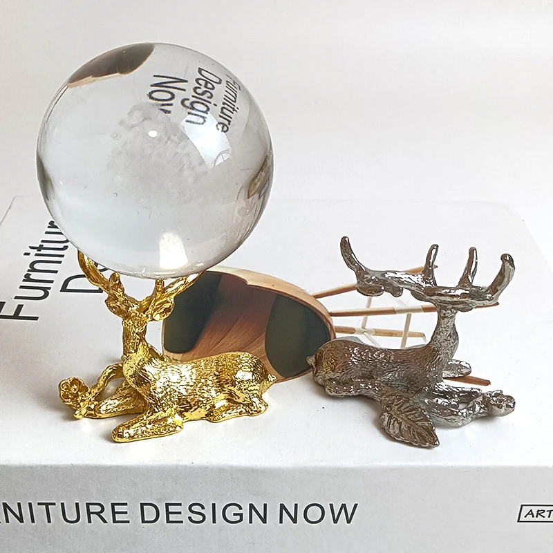 Manufacturers crystal ball base cute deer bracket wholesale creative home porch decoration crystal ore bottom