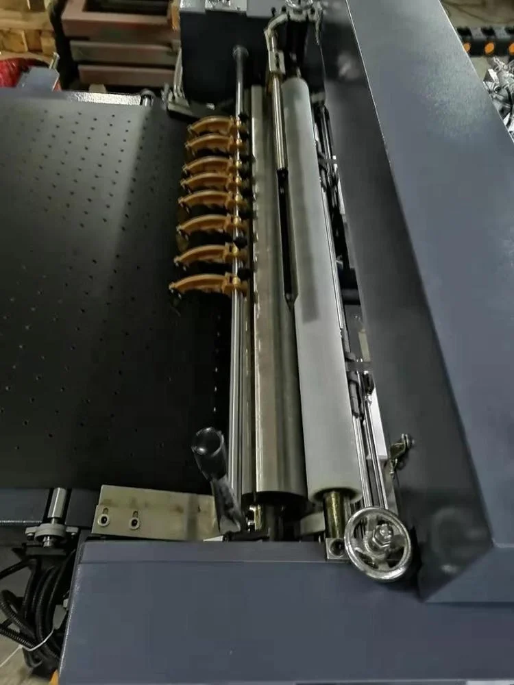 Lever arch file /rigid box automatic double feeder gluing machine