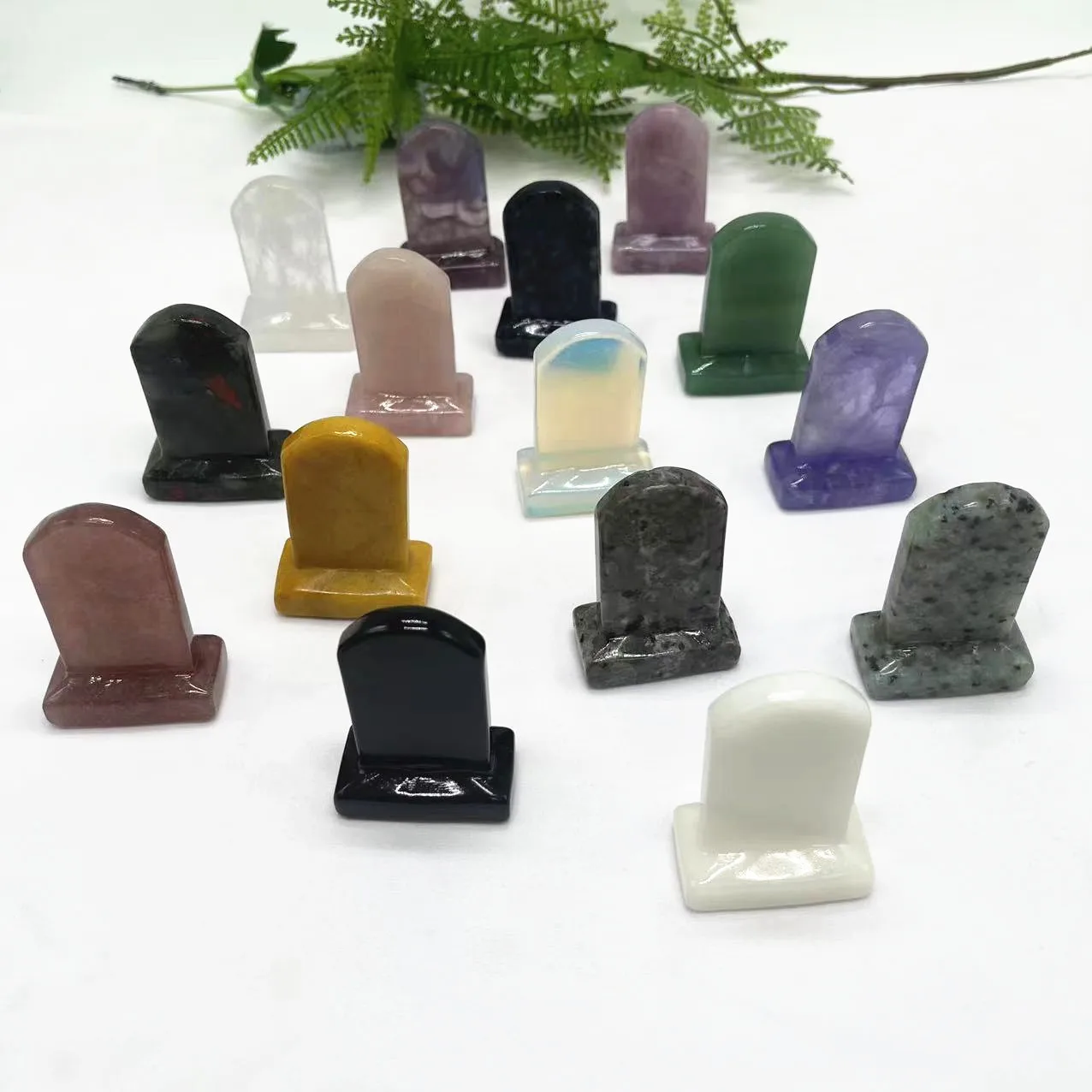Wholesale Bulk Various Crystal Carving Crystal Tombstone Hand Carved Tombstone Crystal For Halloween