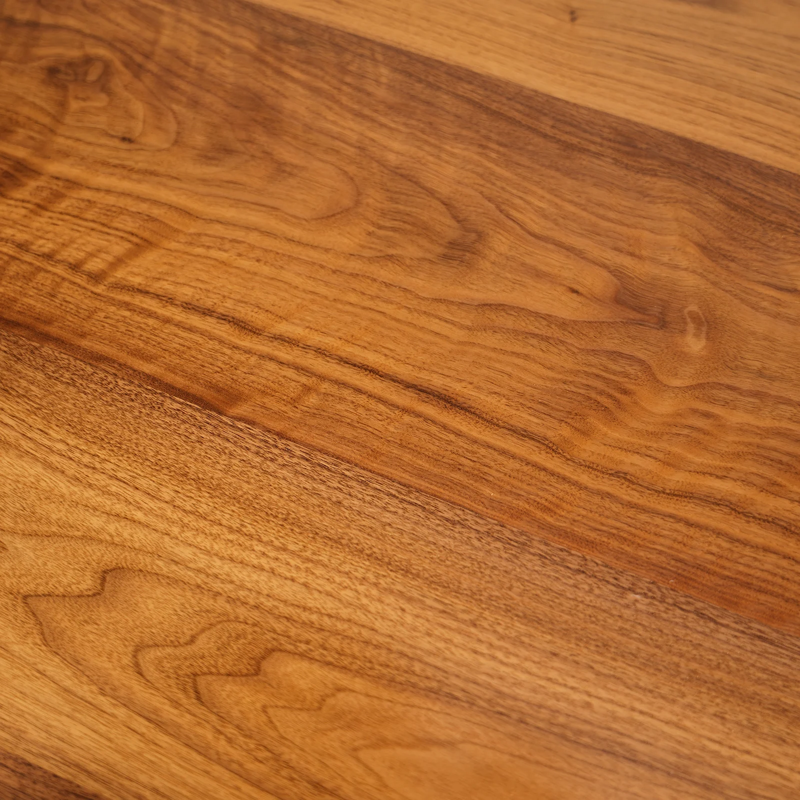 Офисный стол из массива черного ореха с прямой кромкой 30x48x1,75 дюймов с ножками в стиле X