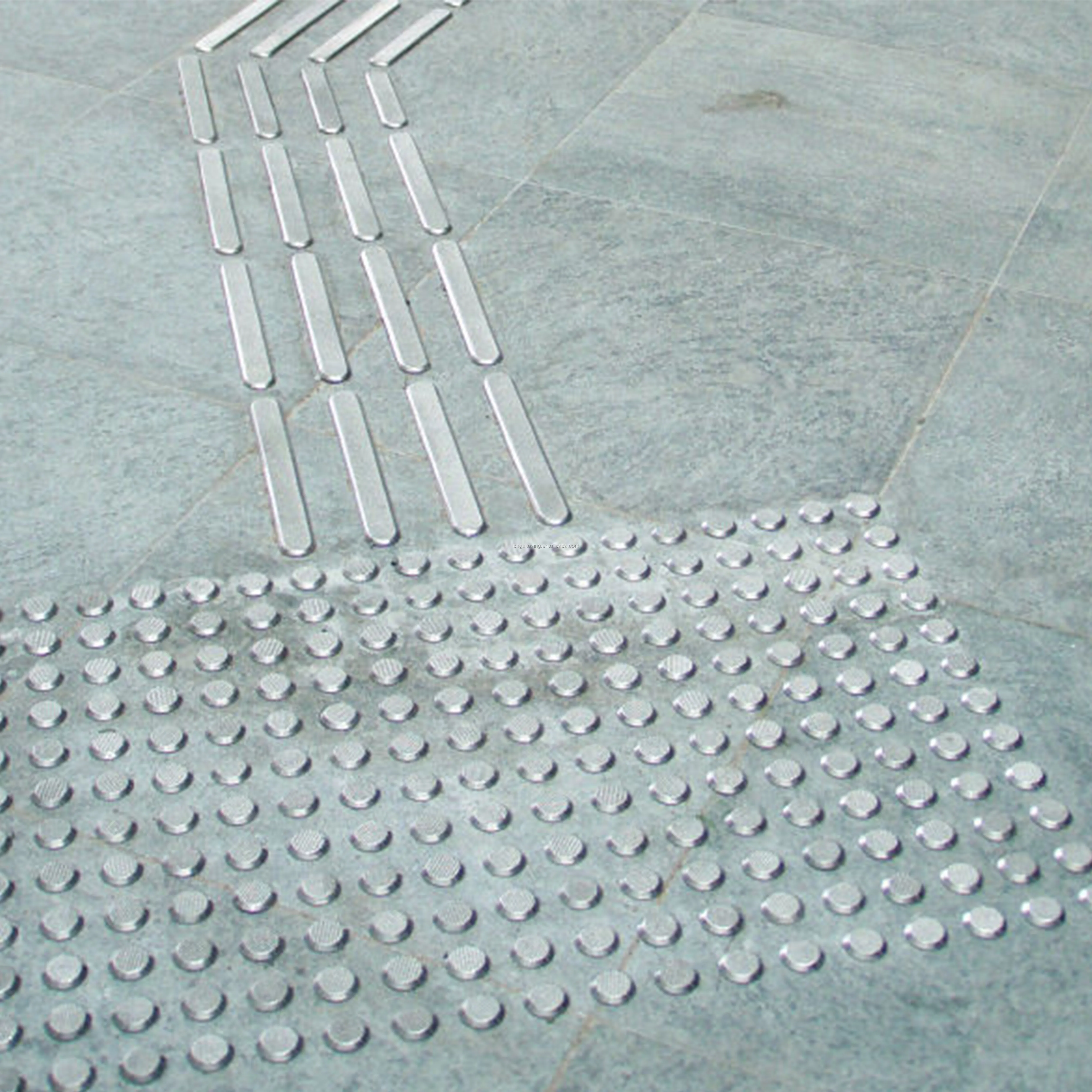 Antislip Tactile Indicator Stud Paving 316 Stainless Steel with Flat Surface for Blind Guiding Road & Visually Impaired