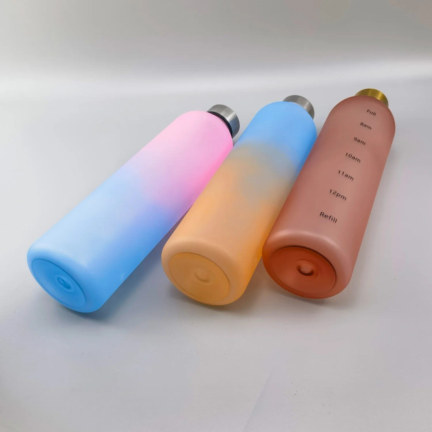 Large capacity tritan environment-friendly PC plastic water cup for self use and leisure