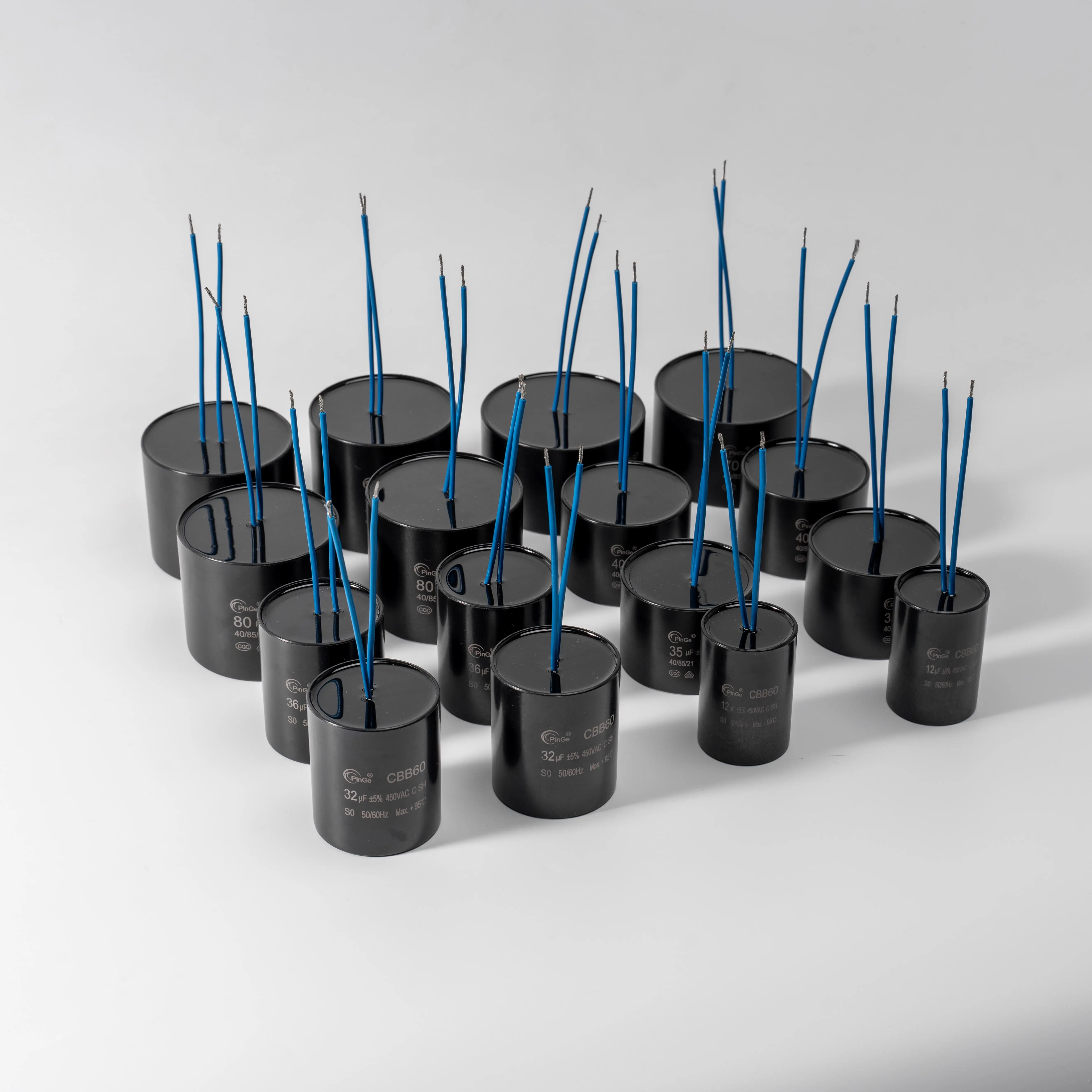 Factory Manufacture Attractive Price New Type  Water Pump Spare Parts CBB60 450V45UF Capacitor