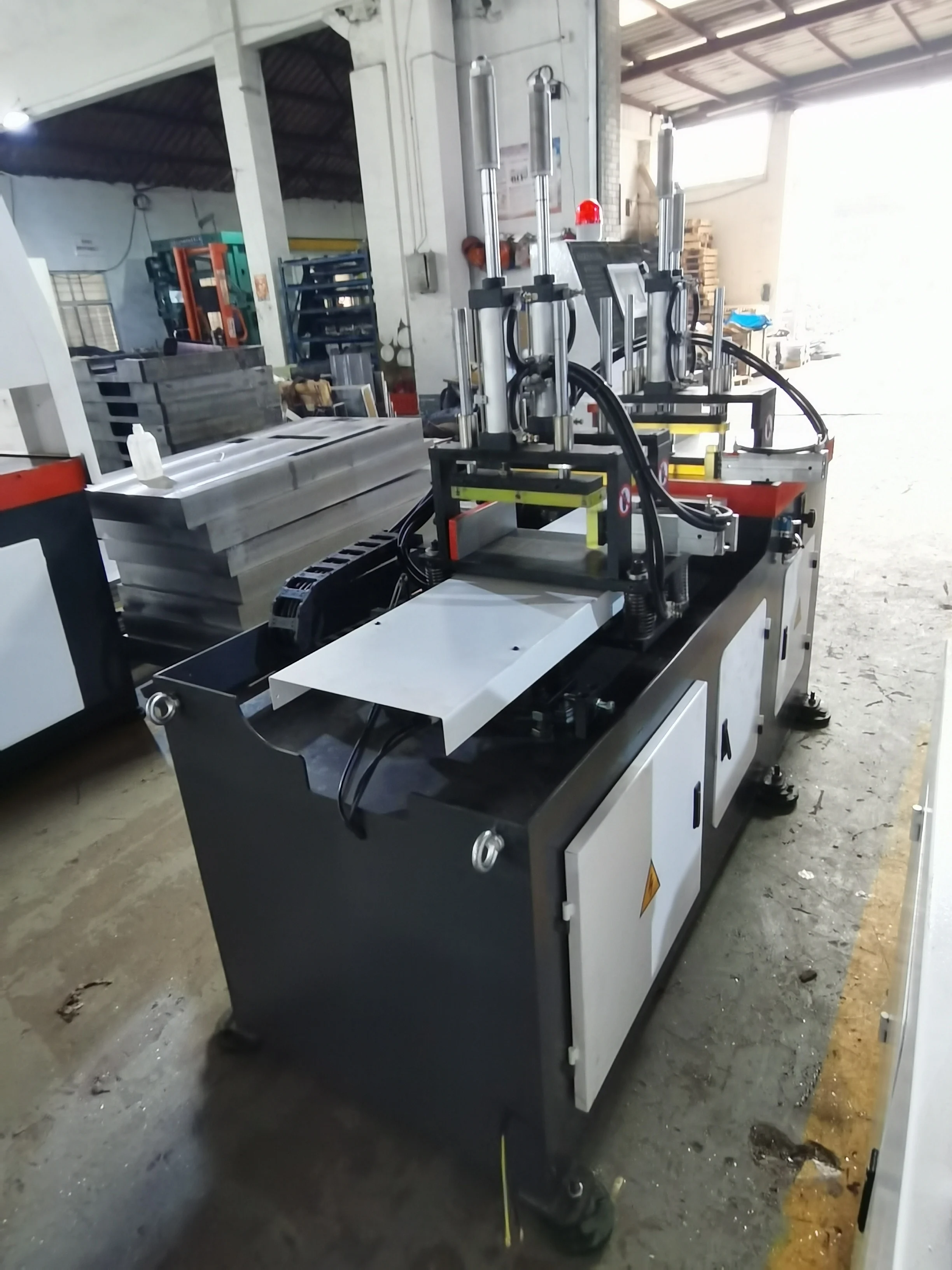 Best useful aluminum cutting machine-455 CNC cutting machine