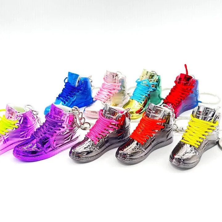 keychain wholesale accessories 3d mini shoe keychain with box pvc rubber 3d sneaker keychain