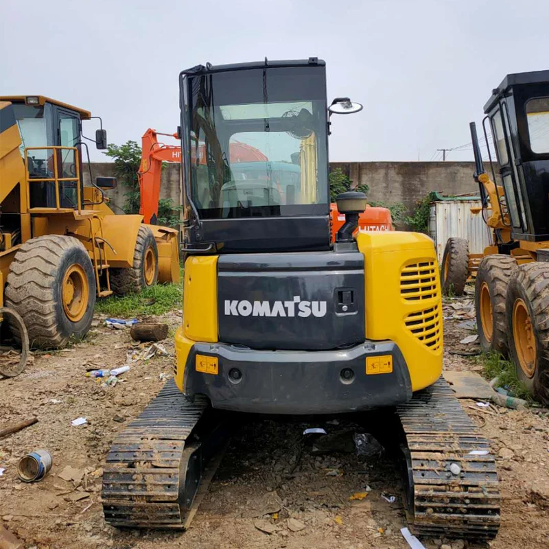 Second hand Cheap price mini used Komatsu 5.5ton  excavator for farm garden works