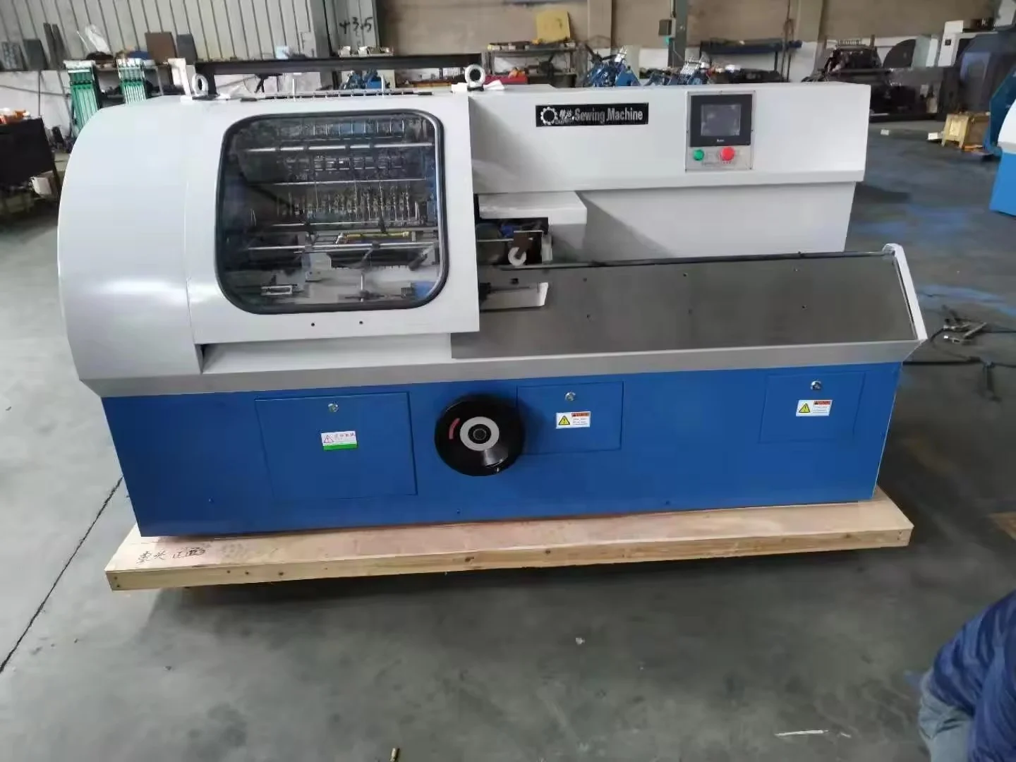 460 полуавтоматическая книжная швейная машина с переплетом книг (программируемая)