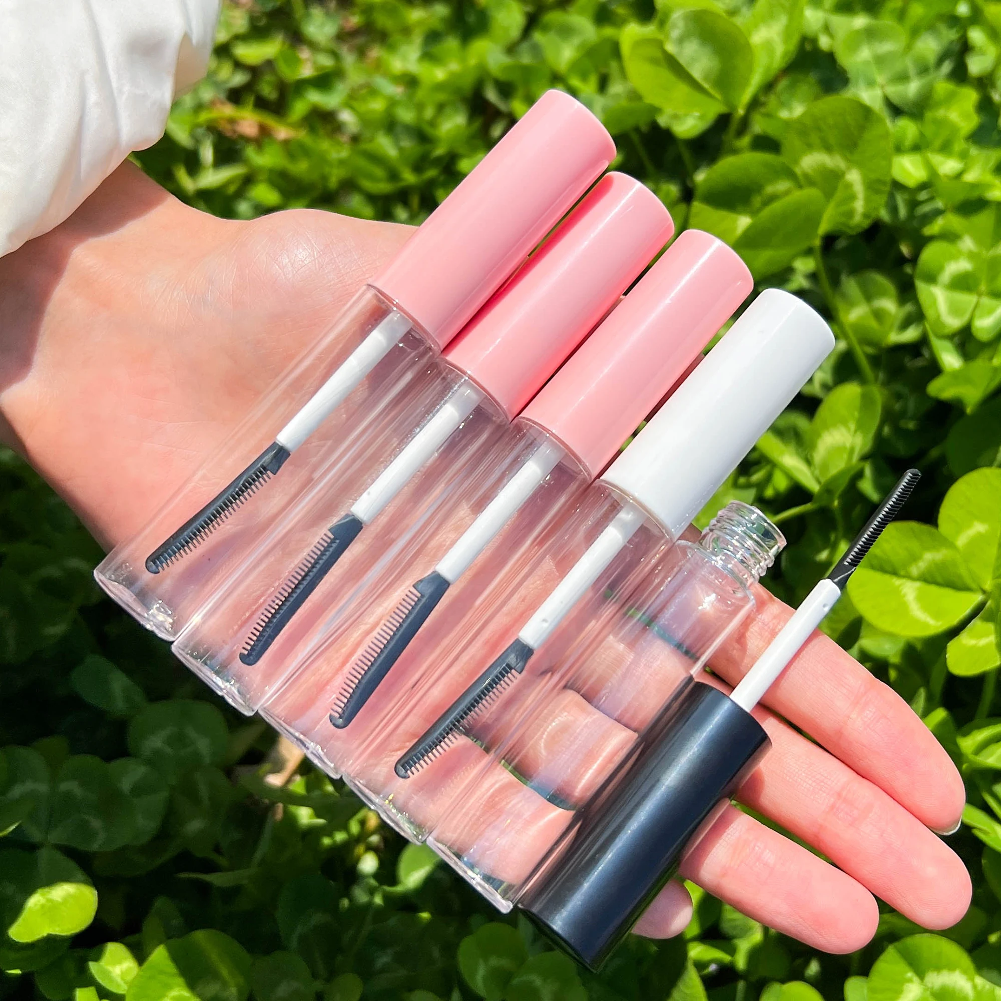 in stock low moq Custom Empty Lipgloss Clear Plastic Mascara Tube Liquid Container Plastic Tube With Brush Eye Lash Brush Bottle