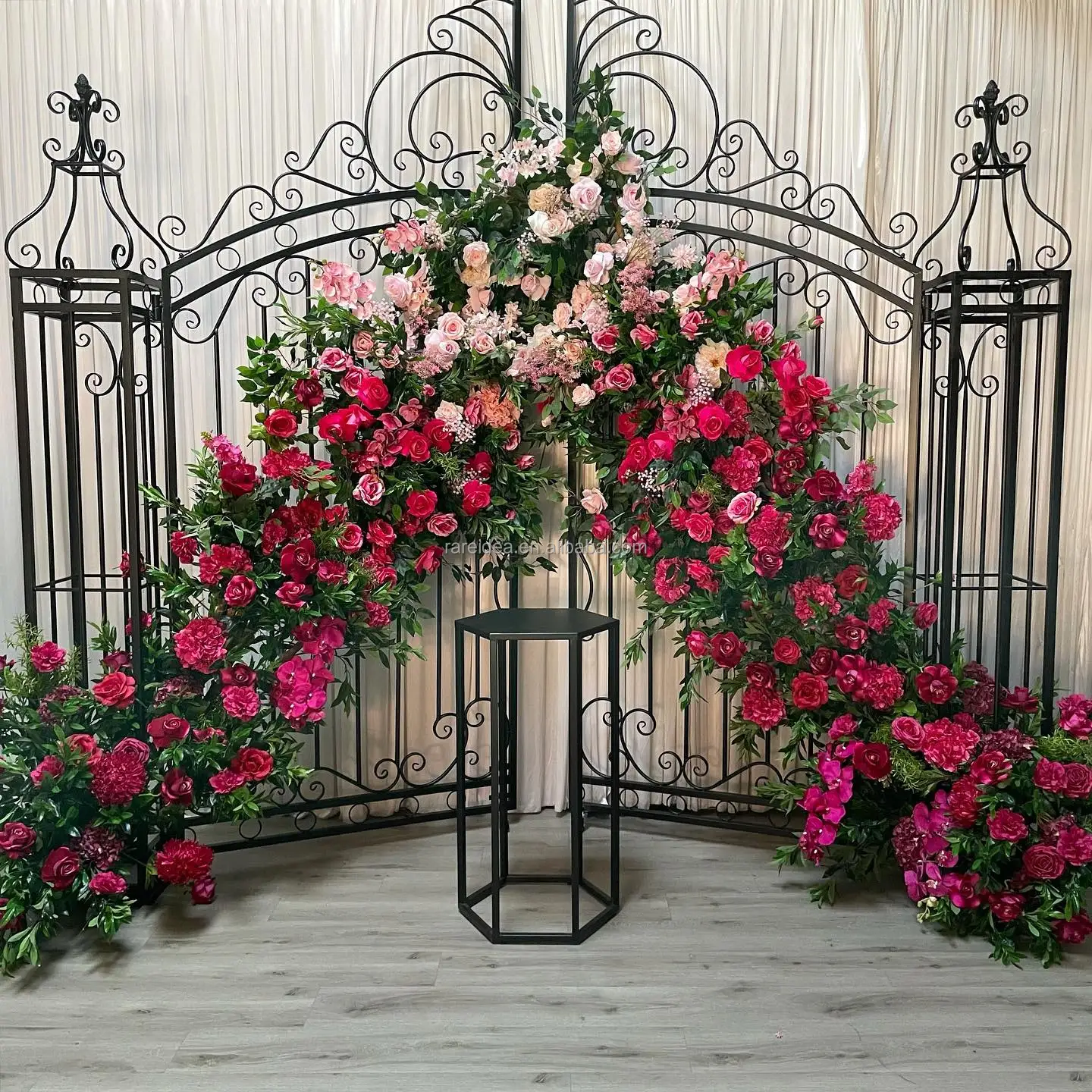 Out Door Use Wedding Decoration Garden Gate Metal Wedding Back Drop