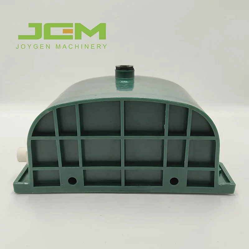 Popular Pig Farming Equipment Automatic Plastic Hog Poultry Drinking Water Bowl for Piglet Weaner and Sows