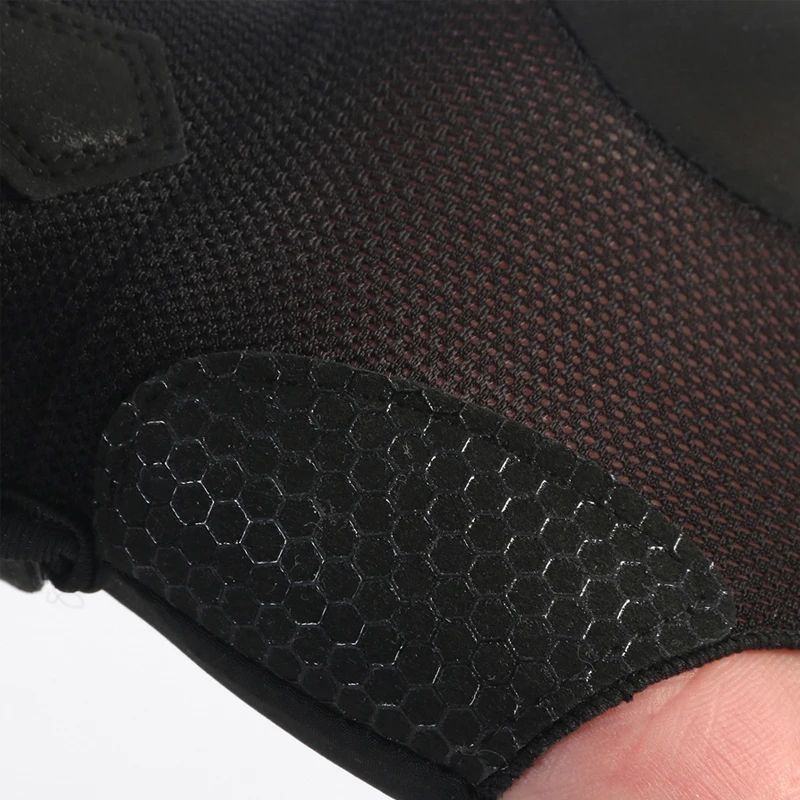 Wholesale Top Quality Colorful 3 Fingers Billiard Pool-gloves Open Finger Snooker gloves With Smooth Spandex Cue Gloves