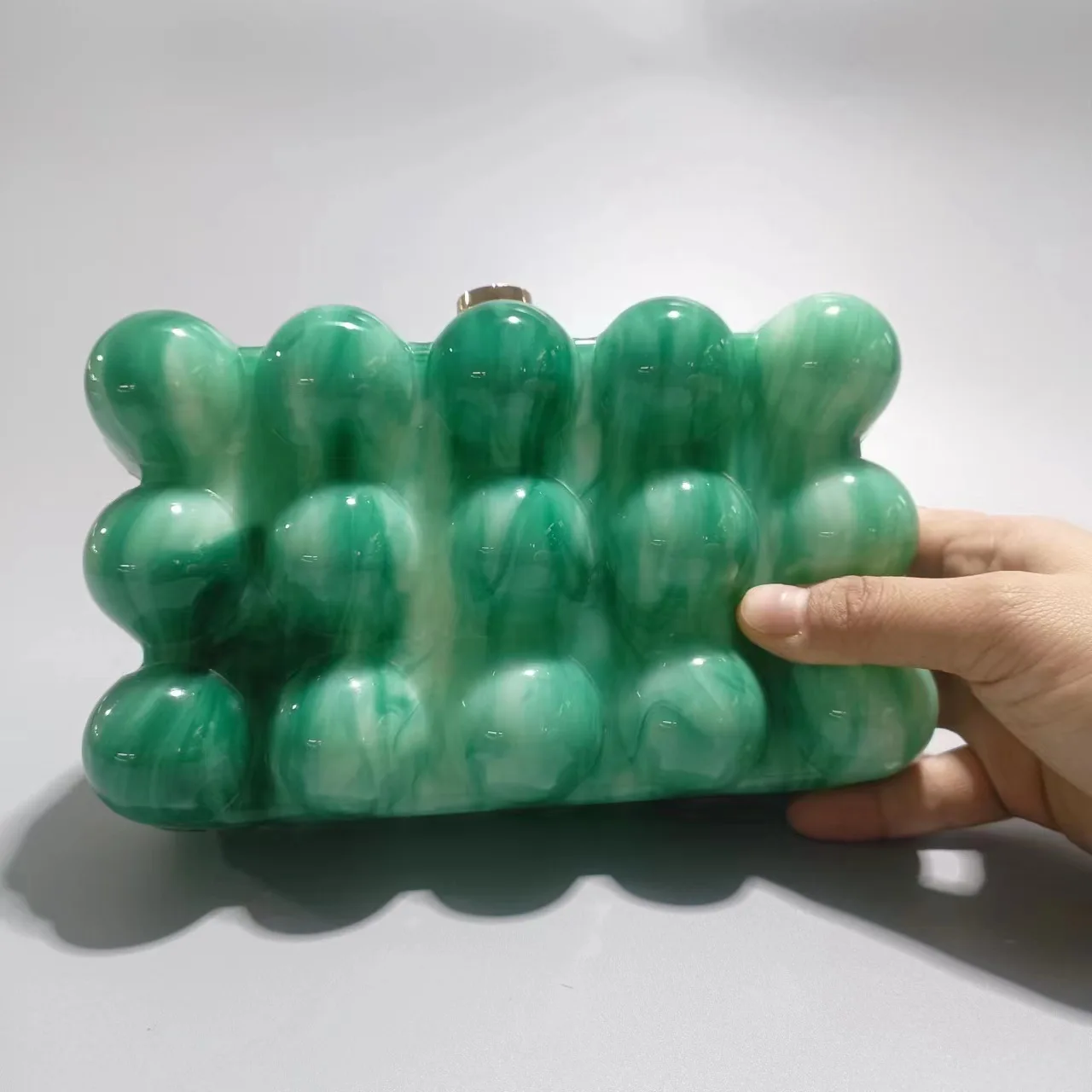 Factory Wholesale Wavy Eggshell Shape Acrylic Bag Stylish Crossbody Single Shoulder Acrylic Dinner Bag