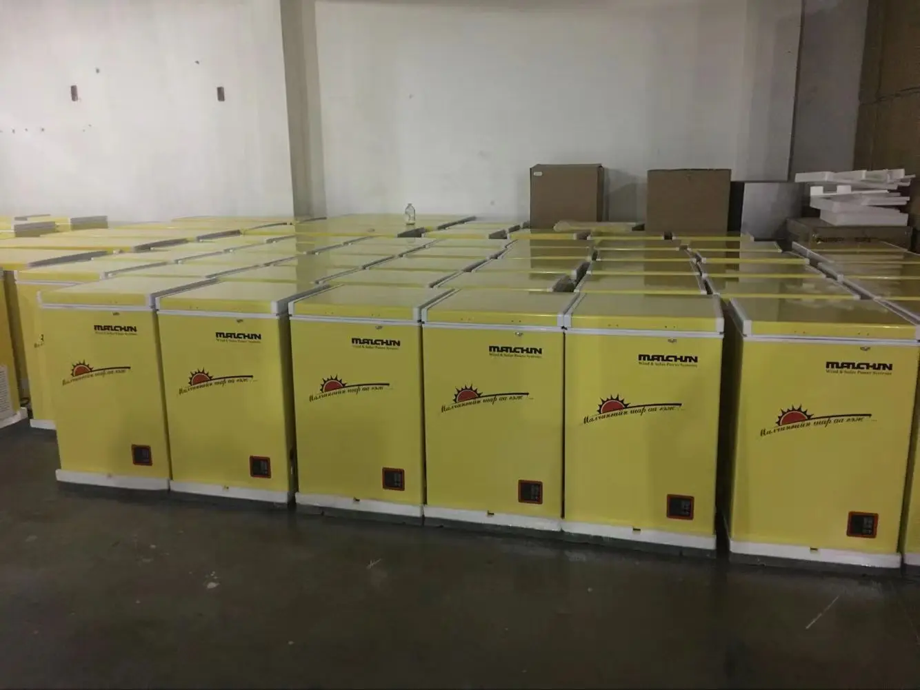 Solar Powered Fridge Freezer Refrigerator Portable Solar Fridge 12 V Fridge Freezer With Battery And Solar