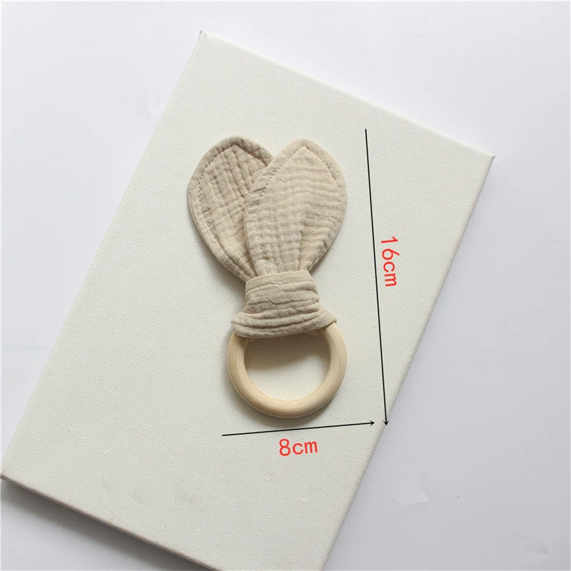 Unique Design Cotton And Natural Wood Material Safe And Comfortable Cute And Fun Ear Wooden Teether
