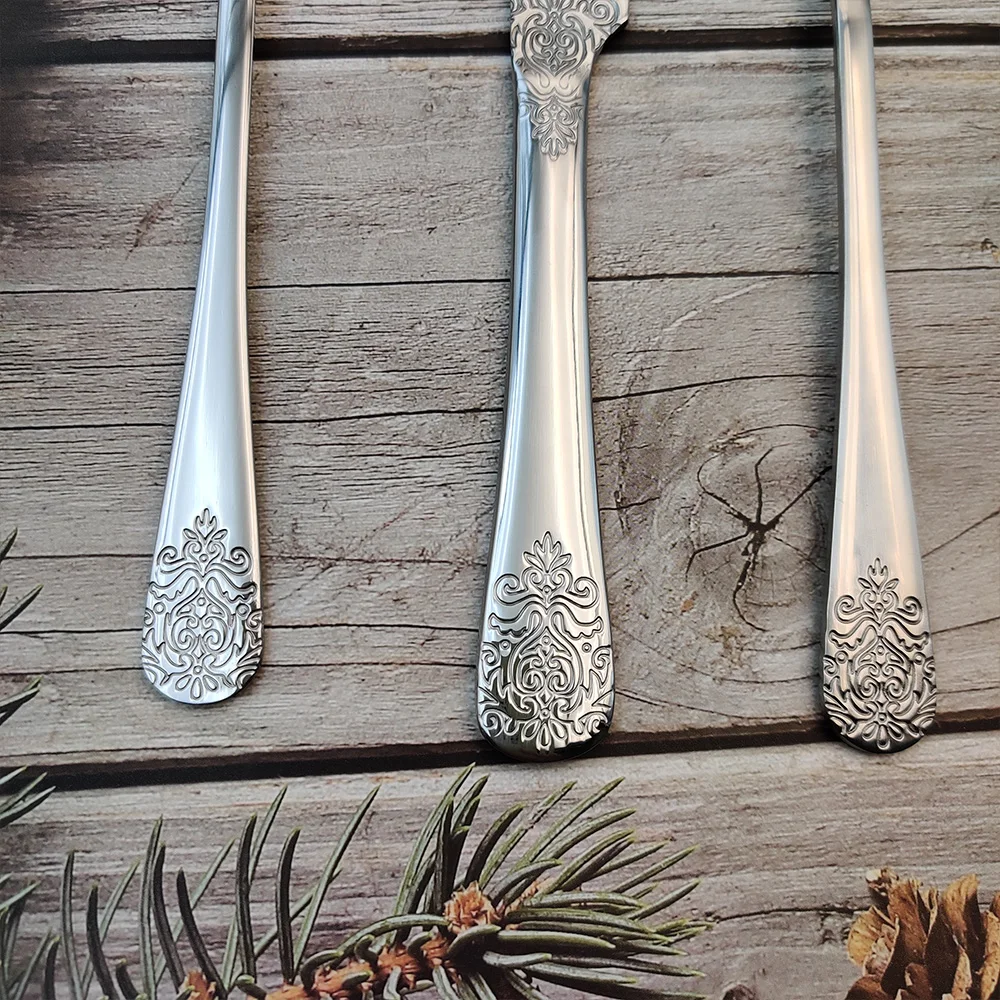 Factory Direct Sales 4 Pcs Stainless Steel Cutlery Spoon Fork Knife Dinnerware Flatware Sets Cutlery Dinner Set With Pattern