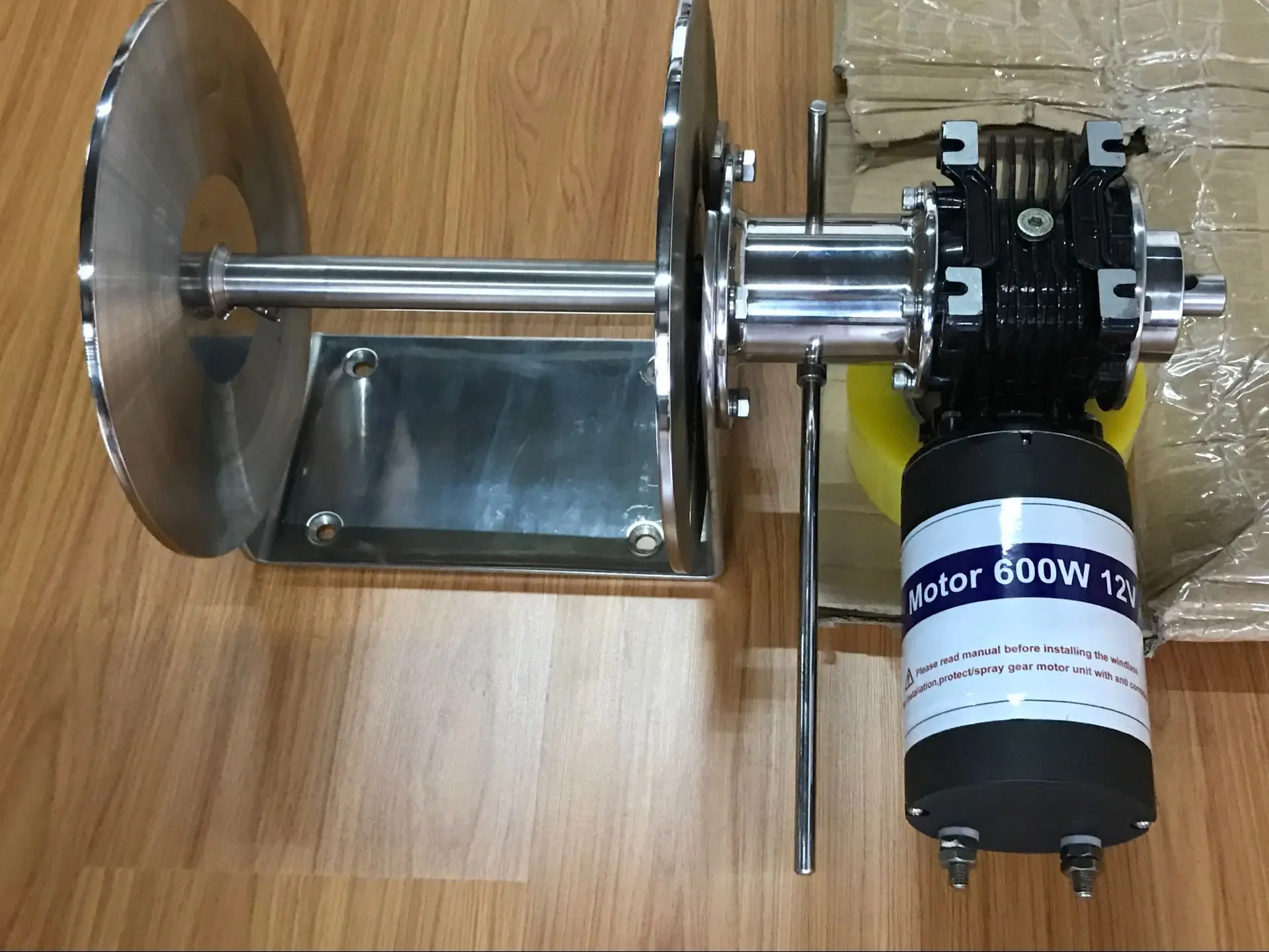 electric DC Vertical windlass boat anchor windlass capstan winch 12/24v motor 600W max. load 190kg rope size 12mm