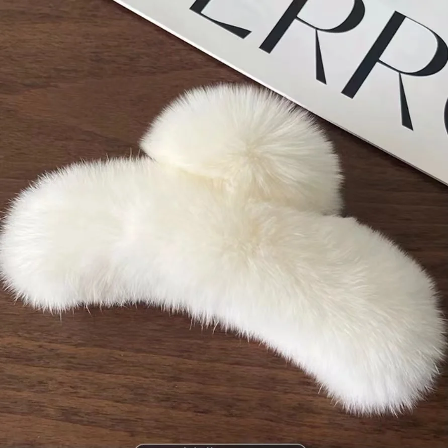 Wholesale fashion Rex rabbit hair ball plastic hair claws candy colors  clips clips for thick hair