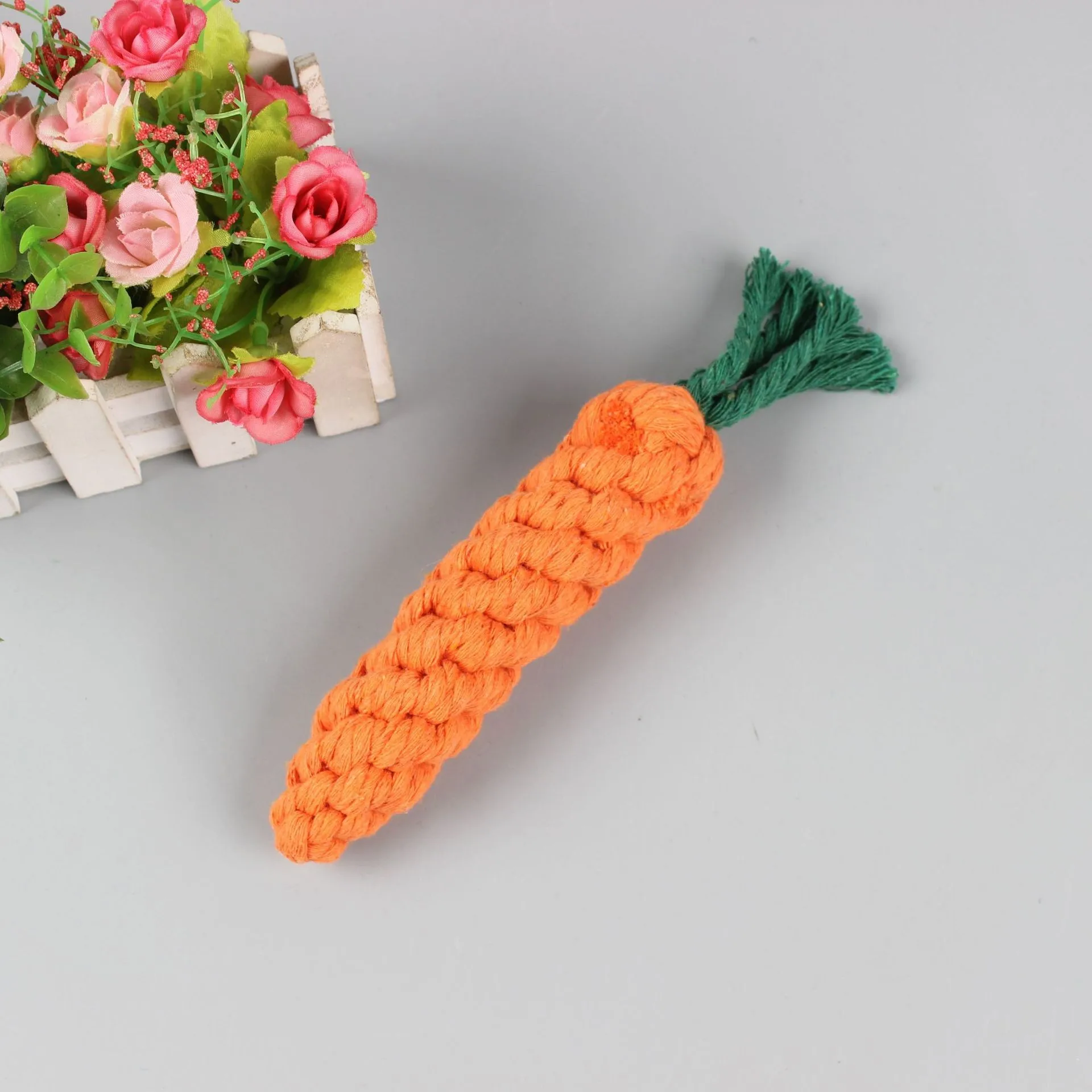 Pet dog teething cotton rope toy interactive training teeth cleaning carrot shape pet chew toy