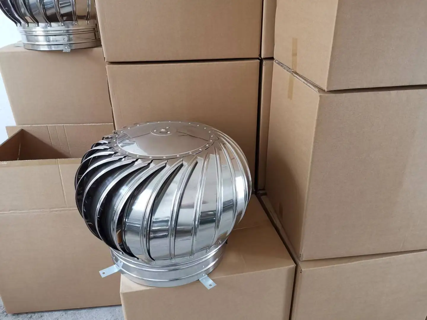 Energy Saving Roof Mounted Wind Driven Turbine Ventilator Roof Top Exhaust Fan For Warehouse Farm Factory