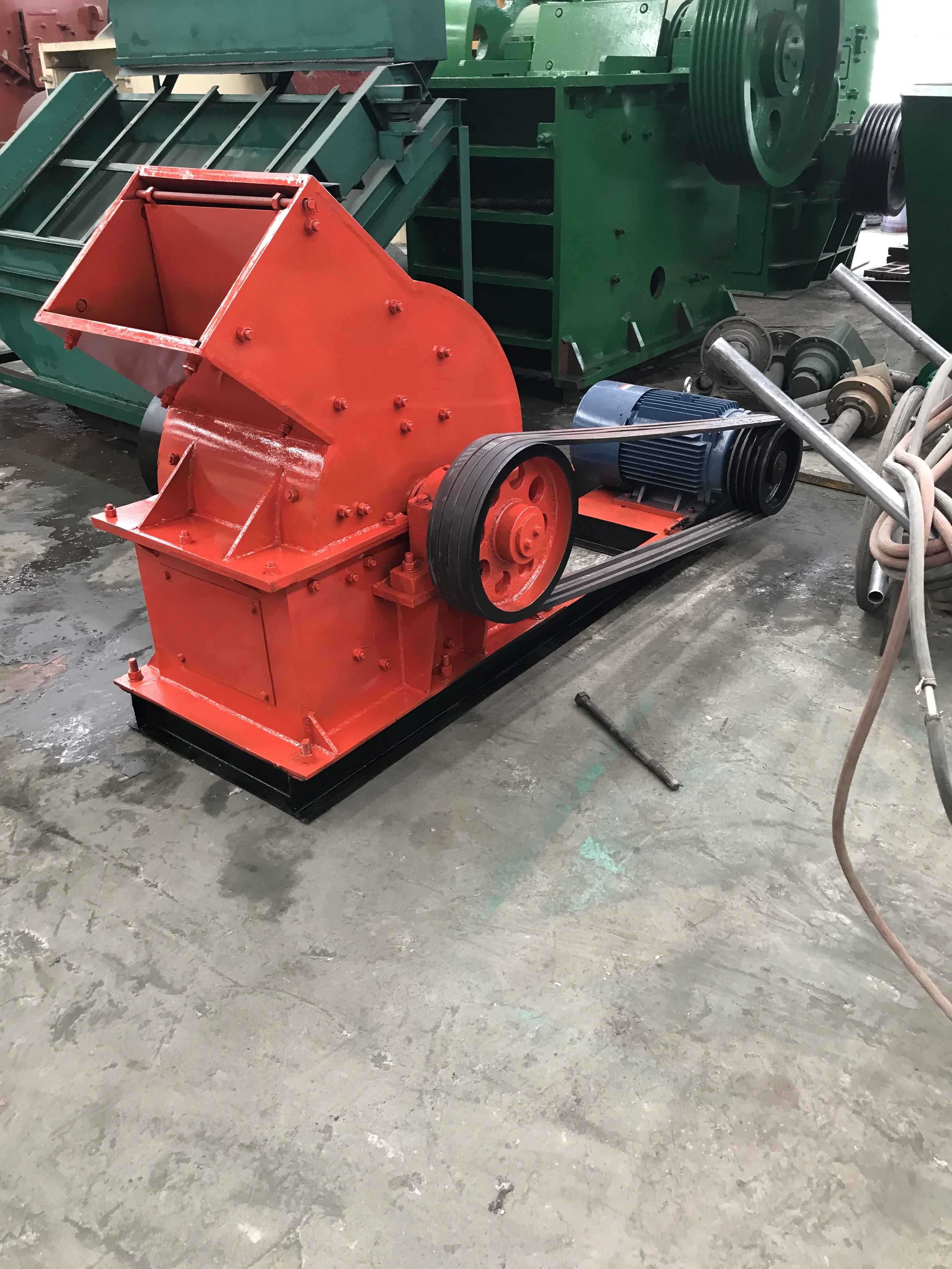 High Capacity Hammer Mill Rock Crusher Scrap Machine