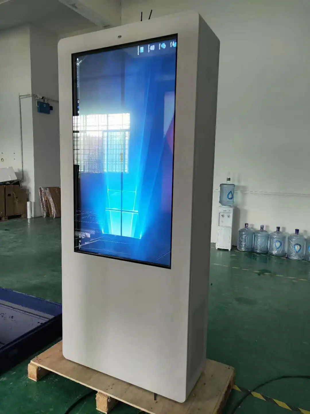 Wholesale Outdoor Waterproof Android Advertising Machine Black LCD Touchscreen Kiosk Android 4 6 7 8 10 IP65 SDK Vending Kiosk