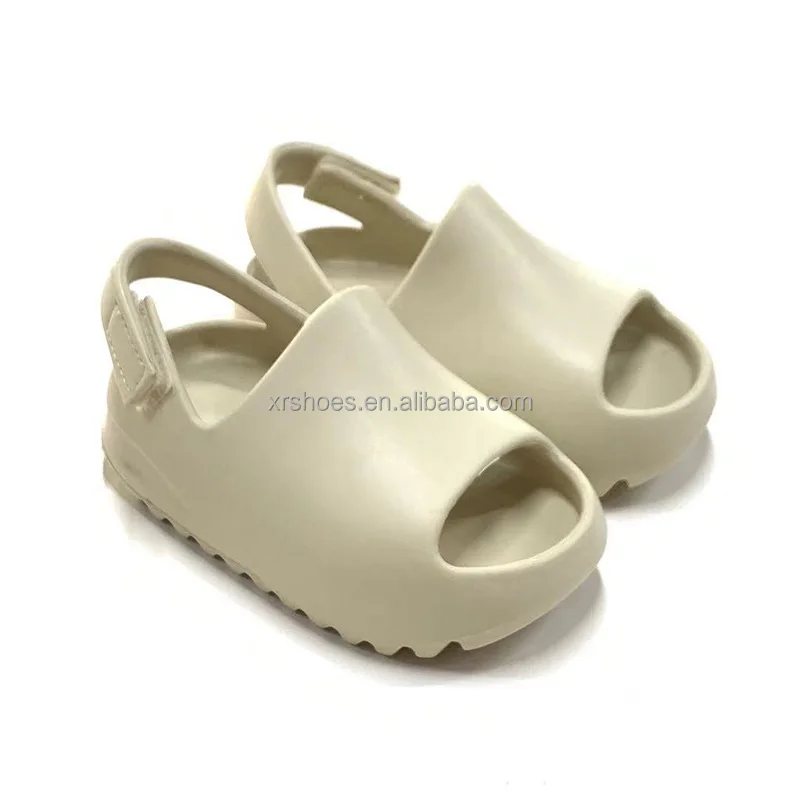 kid sandal (18).jpg