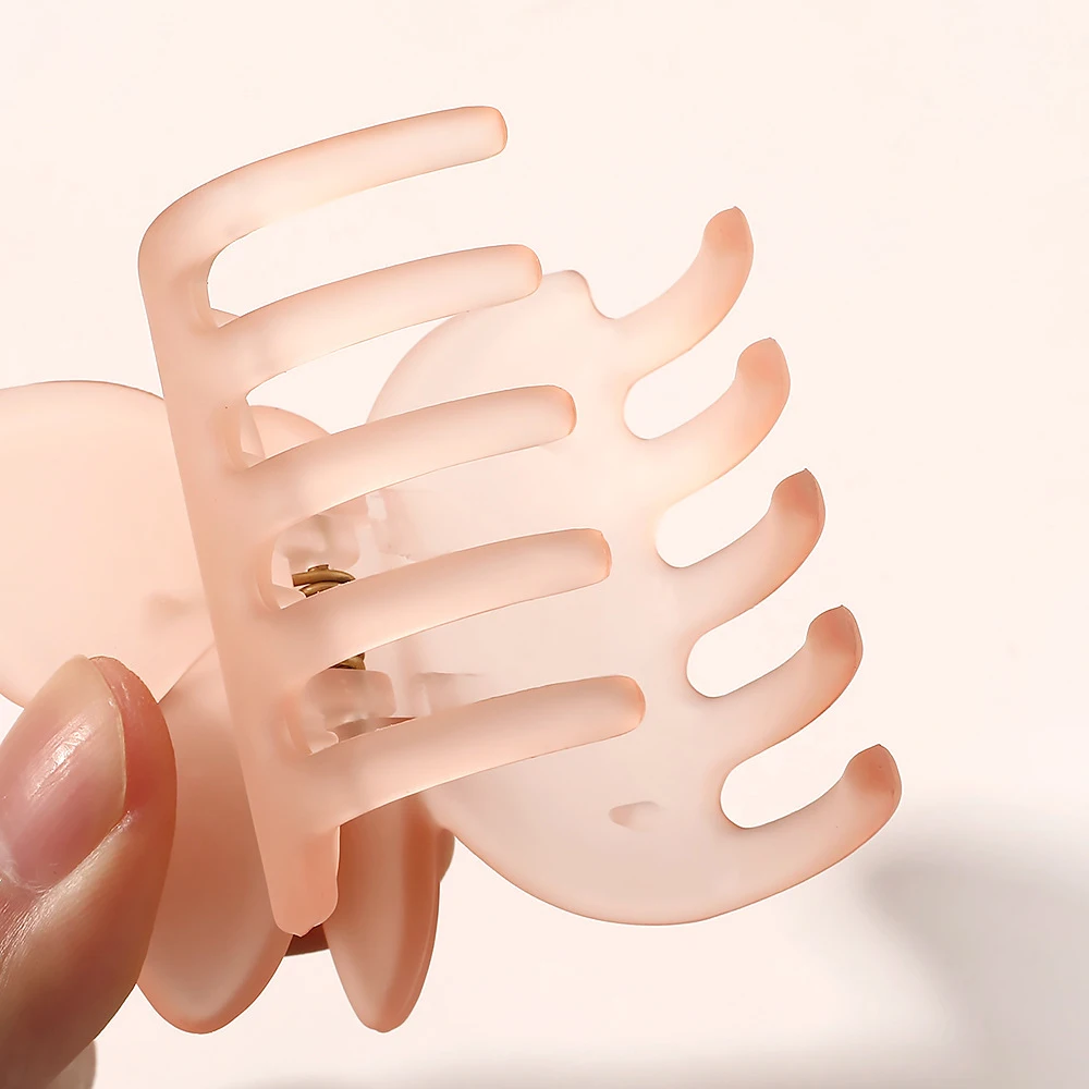 Hot Selling Butterfly Acrylic Hair Claw Clip Fashion Butterfly Plastic Hairgrips For Girls Accessories