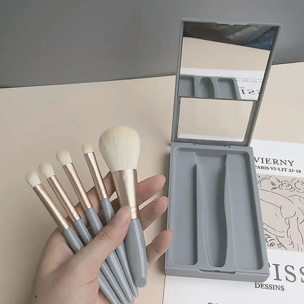 Fashionable Personalized 5pcs  Make Up Brush Private Label Bushes Cosmetic Makeup Brush Set