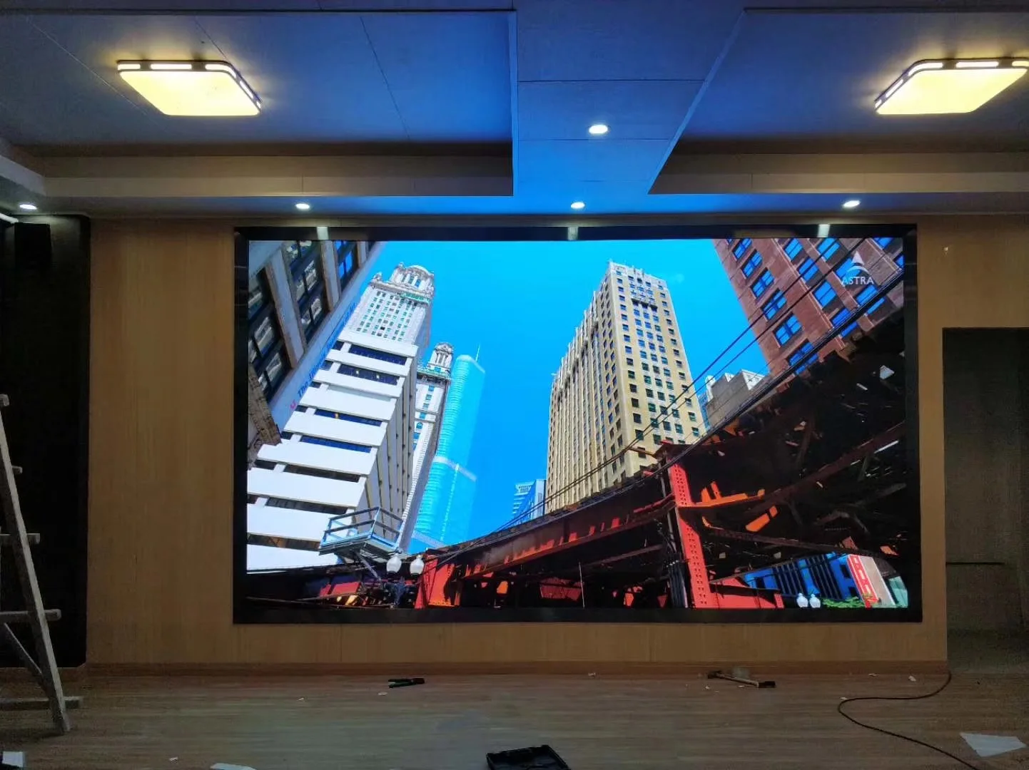 P1.25 P1.56 P1.87 P2.5 Small Pixel Pitch Indoor LED Screen Display HD LED Video Wall Screen