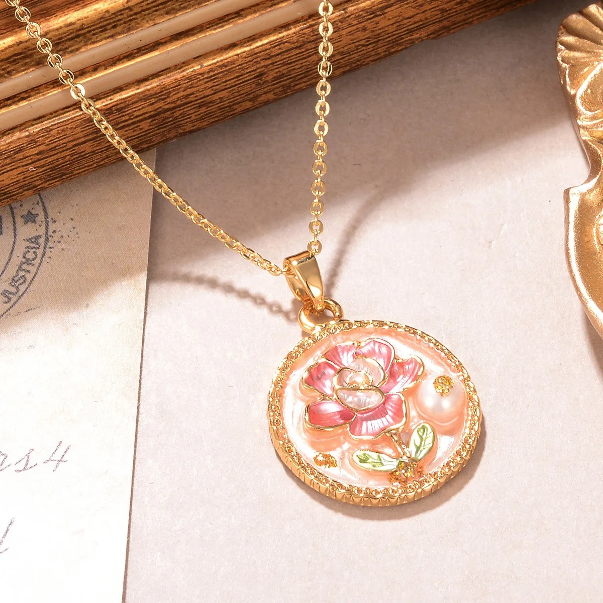 2024 New Monet Garden Oil Painting Series Pendant Necklace Vintage Design Pearl Necklace