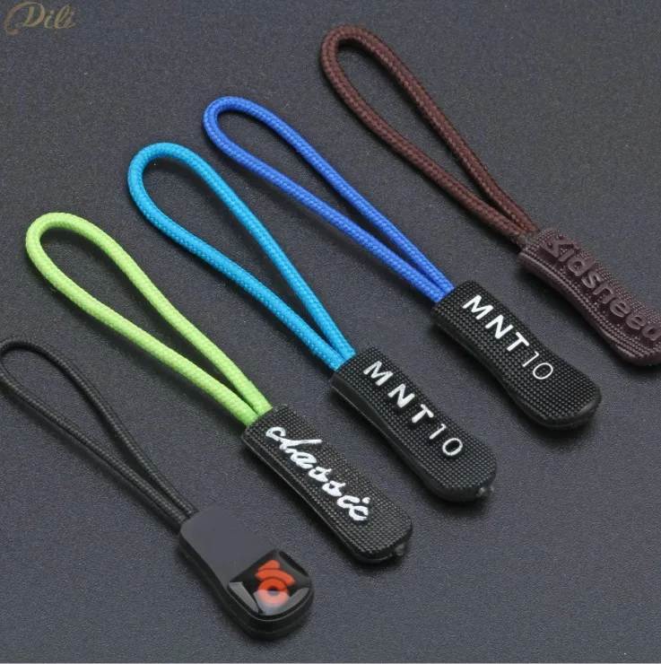 New Style with Custom Logo Plastic Zipper Head for Luggage bags