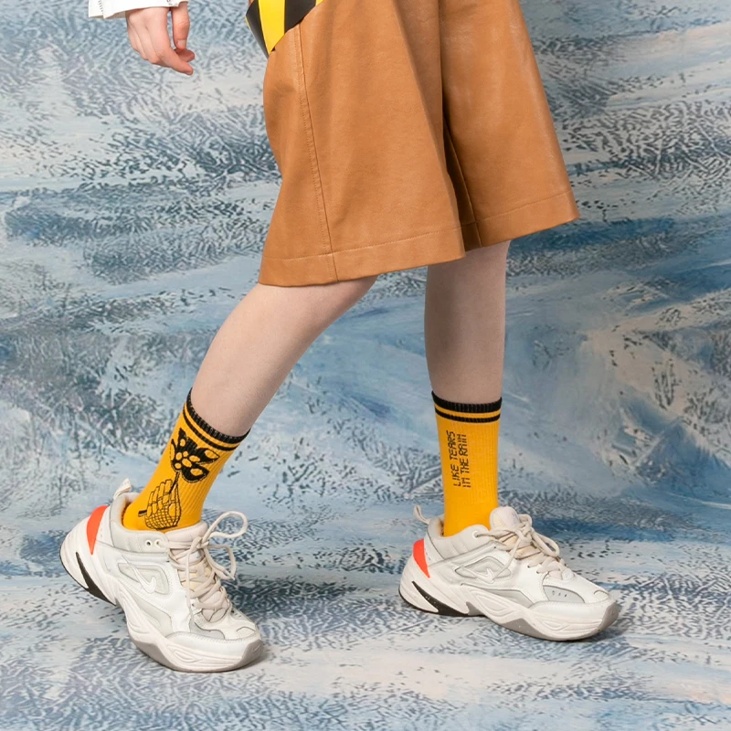 
Wholwsale Factory Price Knitted Customize Logo Cartoon Pattern Luxury Crew Cotton Slouch Socks for Men 